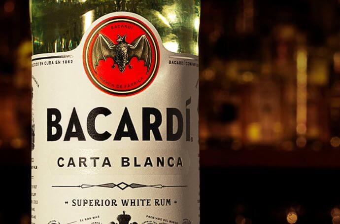 BACARDI CARTA BLANCA RUM butelka